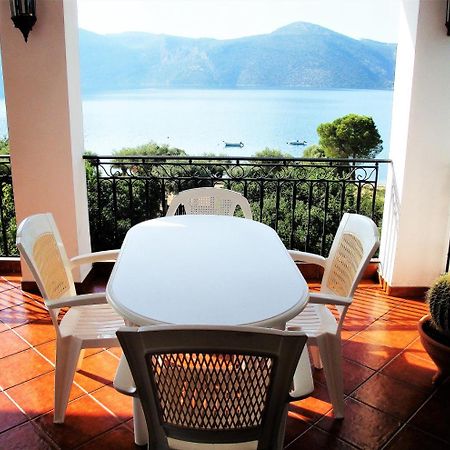 Waterfront Mediterranean Villa Skroponeria Esterno foto