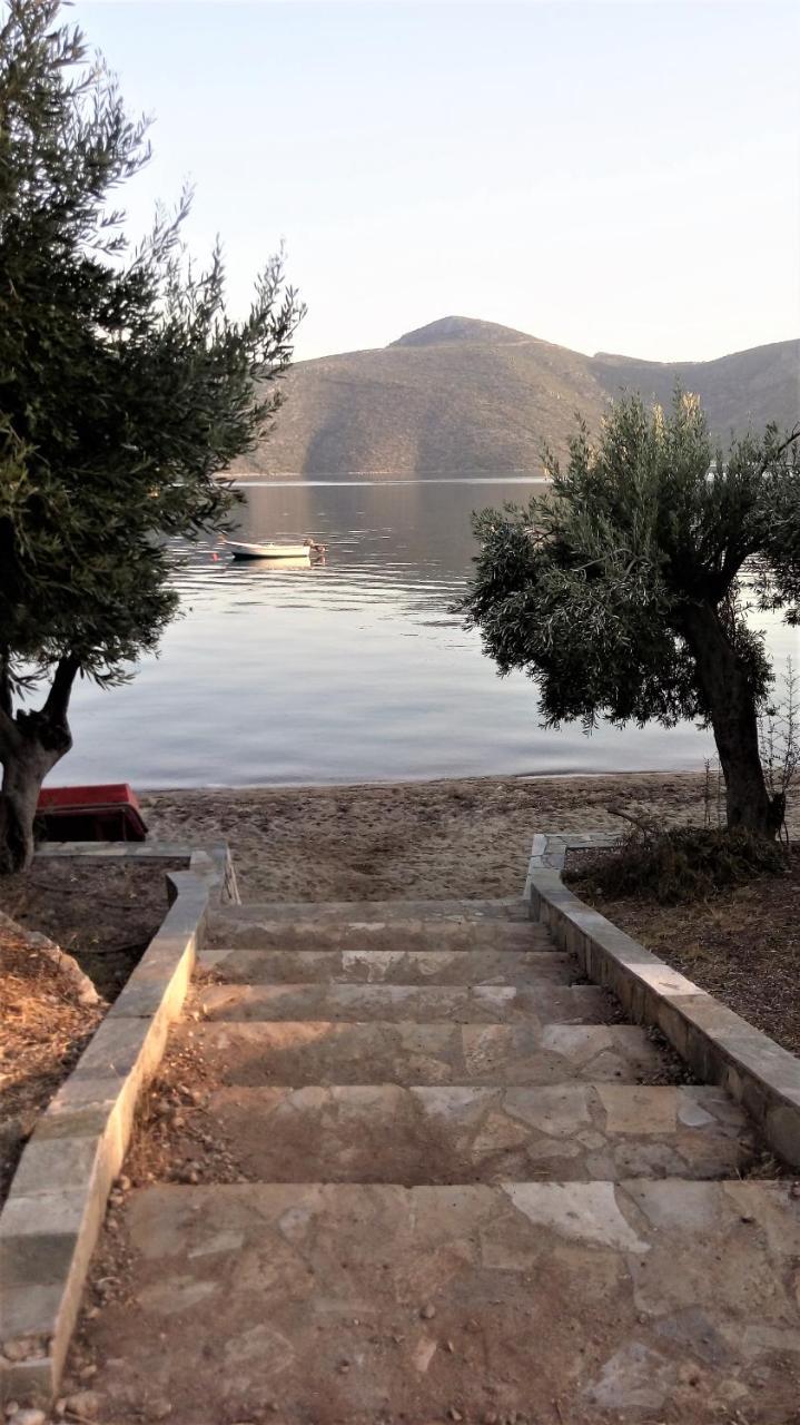 Waterfront Mediterranean Villa Skroponeria Esterno foto